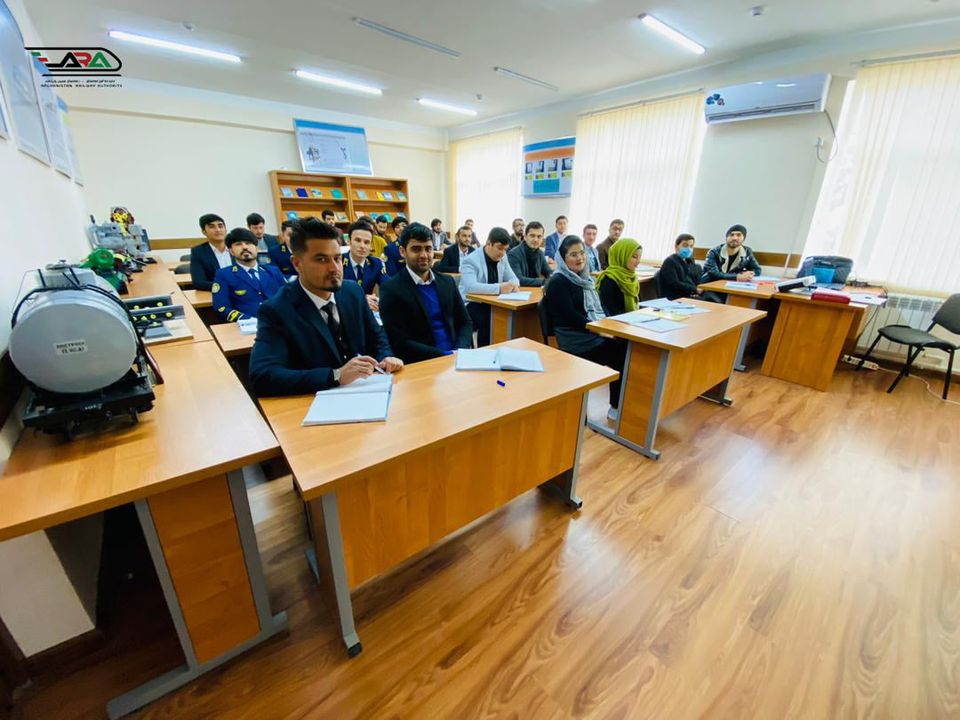شروع مجدد درس‌های محصلین خط آهن افغانستان در اوزبیکستان